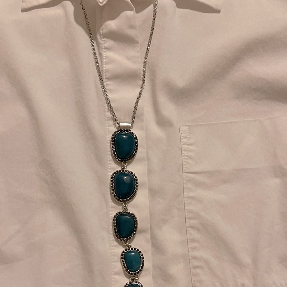 Lucky Brand necklace turquoise colored and silver